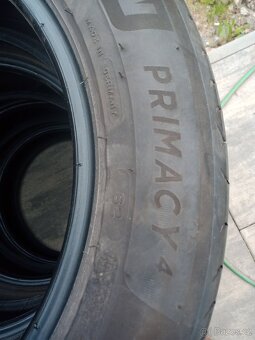 Pneu Michelin 205/55 R16 - 3
