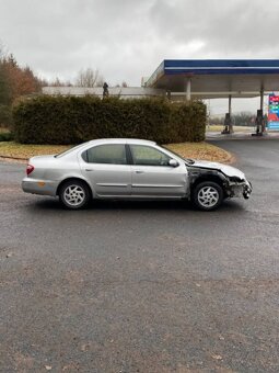 Nissan maxima qx 3.0 v6 24v 147kw - 3