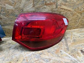 Zadni svetla Opel Astra J kombi 2009-2015 - 3