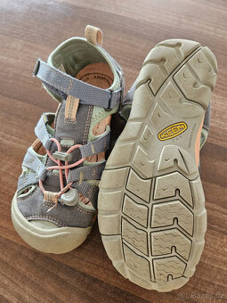 Keen sandále vel. 35 - 3
