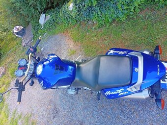 Honda Hornet 900F - 3