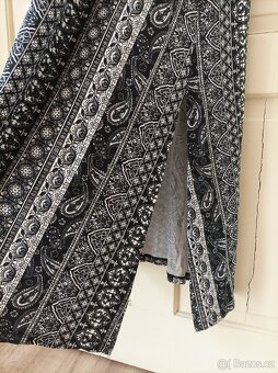 3x dámské šaty vel.XL/42-46 - 3
