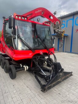 Pisten bully 600w polar,výkon 510 PS, 12,8 L - 3
