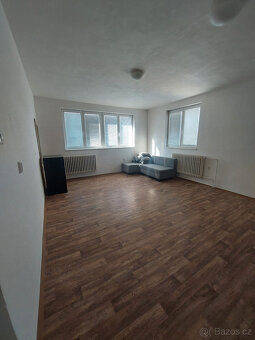 Pronájem bytu 1+1,40 m2,Boršice u Buchlovic - 3