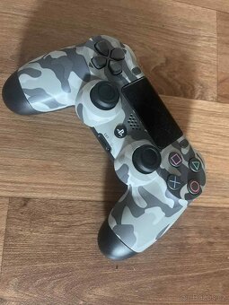 PlayStation 4 Slim 500 GB + ovladač + 3 hry – top stav - 3