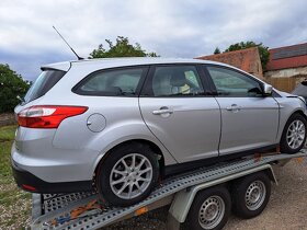Ford Focus III kombi , 1.6TDCi - díly z vozu - 3