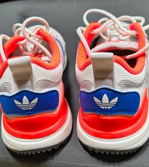 Tenisky Adidas vel.36 - 3