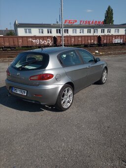 Alfa romeo 147 1.9jtdm - 3