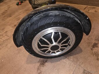 Hoverboard - 3