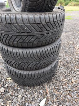 205/55R16 94V 7MM GOODYEAR CELOROČNÍ - 3