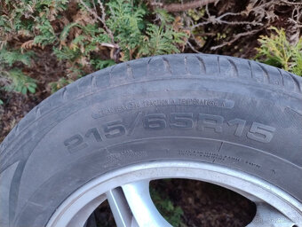 ALU kola Hyundai s letními pneu - 3