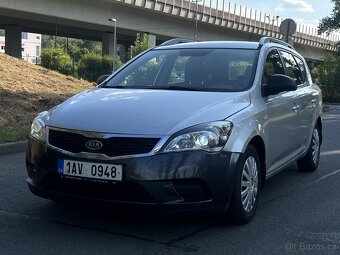 Kia Ceed - 3