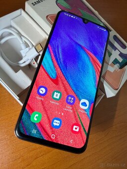 Samsung GALAXY a40 4/64GB - 3