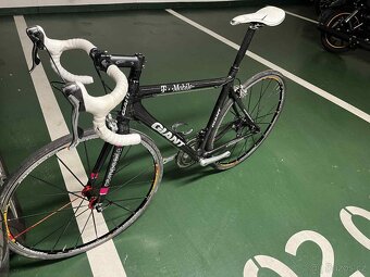 Giant TCR karbon na DuraAce - 3