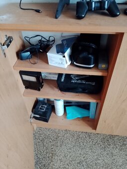 3 -dilná komoda vyrobená truhlářem - 3