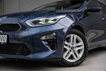 Kia Ceed 1.6 CRDi mHEV Gold A/T - 3