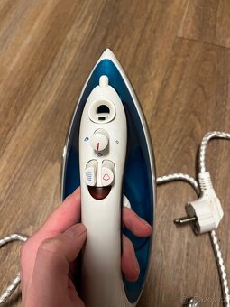 Napařovací žehlička - 3