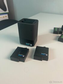 Dual Charger pro GoPro baterie (HERO 5,6,7,8, 2018) - 3