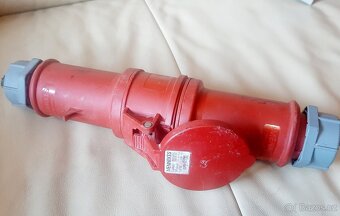 Zásuvka zástrčka 380V 32A 5ti kolík 400V - 3