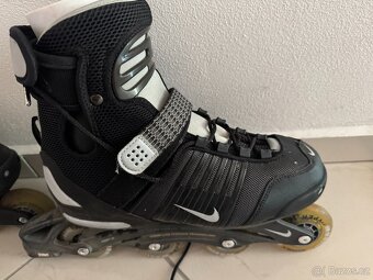 NIKE In-line - 3