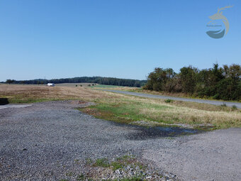 Investiční prodej pozemku ce Skočicích u Přeštic 1700 m² s v - 3