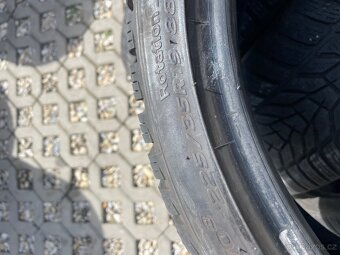 Zimní pneu 225/35/19 - 3