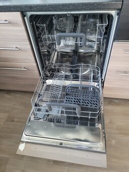 Myčka SKINANDE - IKEA - 3