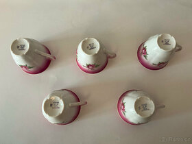 Pět porcelánových šálků - 3