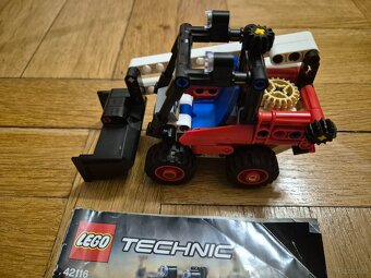 LEGO Technic 42116 Smykový nakladač - 3