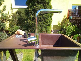 Prodám kuchyňský granitový dřez Sinks - 3