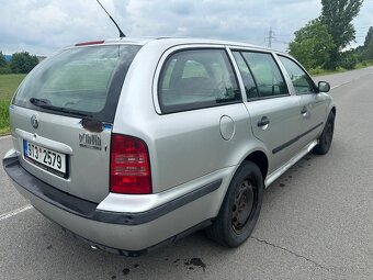 Škoda Octavie 1 1.9 66kw rok:2000 najeto 294 tis, stk 9/25 - 3