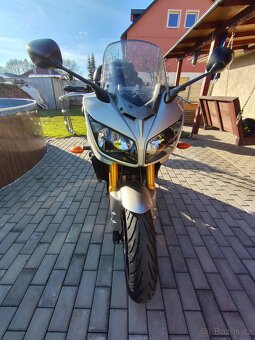 Yamaha Fazer - 3