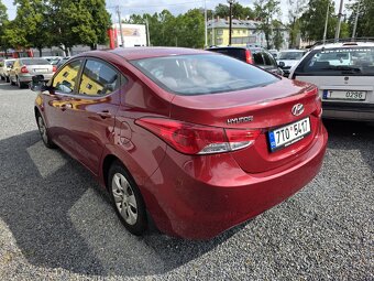 Hyundai Elantra 1.6 i úprava pro autoškolu - 3