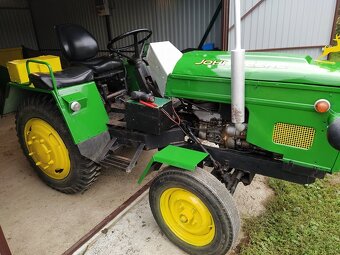 Prodám traktor domácí výroby - 3