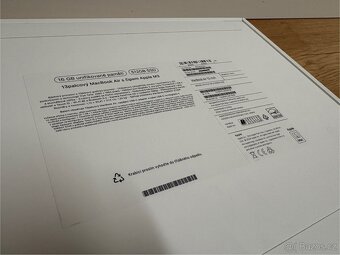 Novy nerozbaleny MacBook Air 13,6 / M3 / CZ / 16 GB / 512 GB - 3