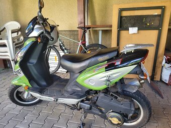 Yamasaki skútr 125 - 3