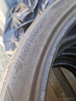 Pneu Hankook 275/35R22 - 3