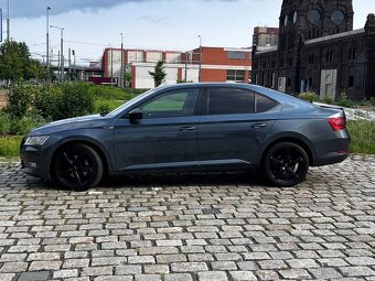 Škoda Superb 2.0 TDI 110kW DSG - 3