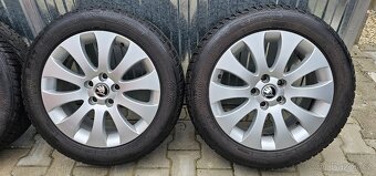 Originál alu ŠKODA Superb 2 5x112 215/55 R17 - 6,5mm - 3