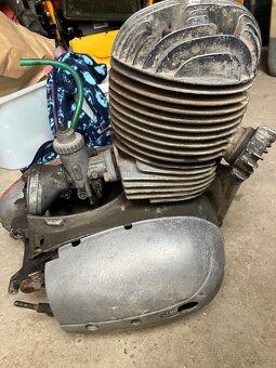 Jawa 250 - 3