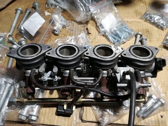 Škrticí klapky HONDA CBR 1000 RR Fireblade - 3