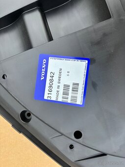 Volvo V90, s 90 spodní spoiler pod nárazník - 3