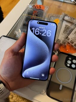 Apple iPhone 15 pro Max 256gb modrá - 3