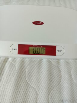 Kojenecká váha - 3