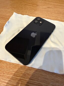 iPhone 12 64 GB - 3