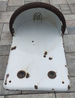 Starožitná výlevka litinová - 2 kohouty - 3
