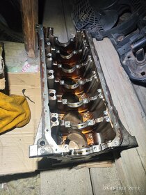 Díly motoru BMW m54b30 - 3