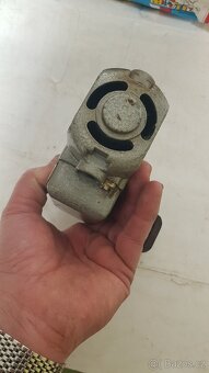 Motorek na šicí stroj - 3