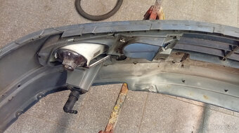 Škoda Octavia II - přední nárazník - 3