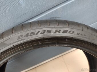 pneu Pirelli P Zero - 245/35/20 - 3